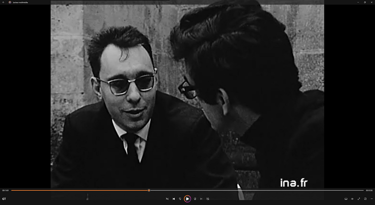Gérard Toupance interrogé par François de Closets à la 3e Conférence Internationale sur l’Origine de la Vie, Abbaye des Prémontrés à Pont-à-Mousson, 1970. D. R.